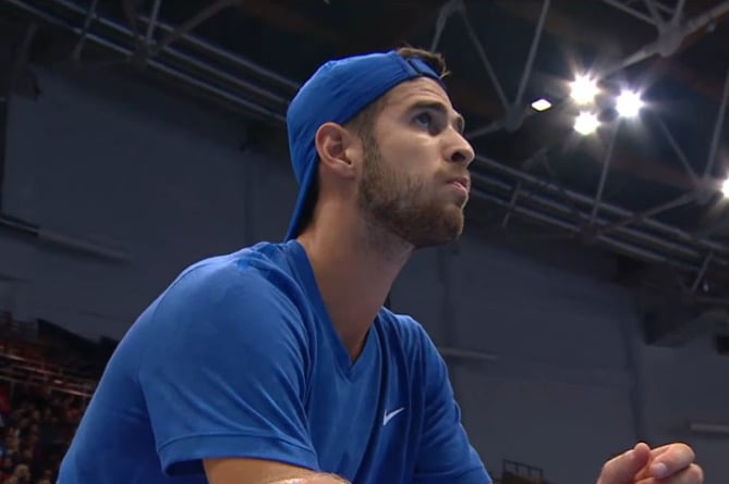 Карен Хачанов вышел в четвертьфинал турнира ATP-250 в Алма-Ате  