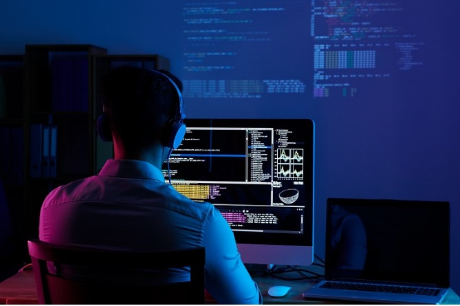 разработчик разработчик