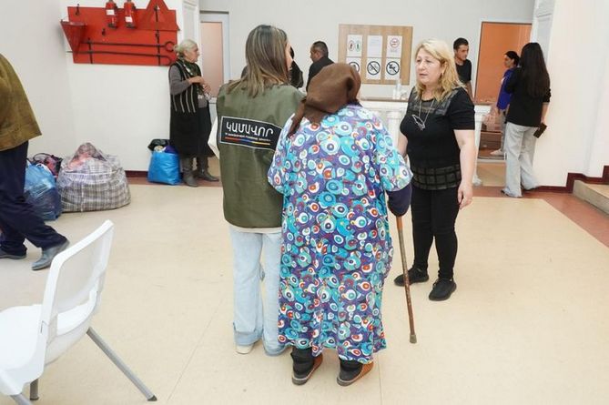 Омбудсмен Арцаха пояснил, с чем связано получение или неполучение гражданства Армении вынужденными переселенцами 