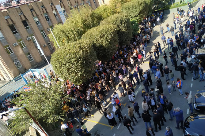 Женщины в Ереване против молчания мира в отношении азербайджанско-турецкого террора в Арцахе-3