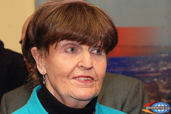 Баронесса Кокс поддержала протест против жестокого обращения с армянскими военнопленными в Азербайджане (ФОТО)