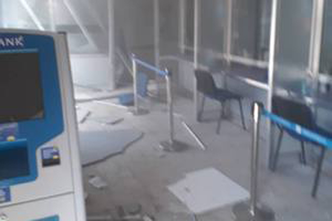 Назван банк в Аштараке, где прогремел взрыв, один пострадавший доставлен в Ереван (ПОДРОБНОСТИ)