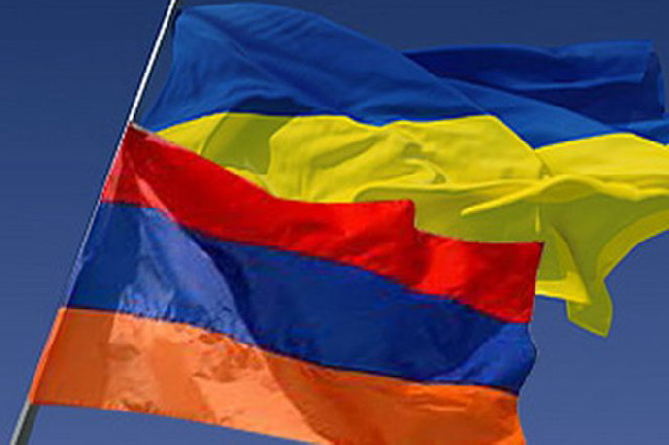 Замглавы МИД Армении в Киеве обсудил с Зеленским укрепление армяно-украинских отношений