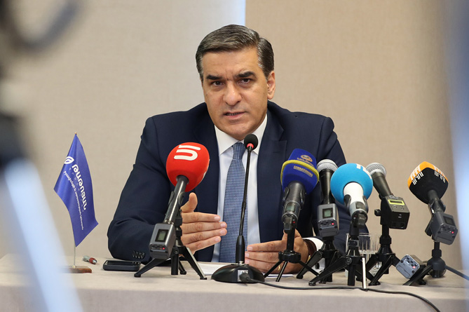  Арман Татоян: Аресты в Гюмри — это часть политической кампании властей, имитирующей борьбу с преступностью