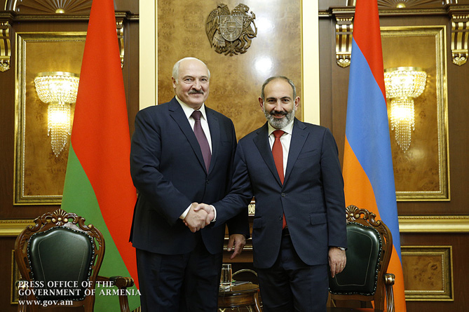Армянский премьер снова ответил на вопрос Лукашенко о том, кому нужна Армения