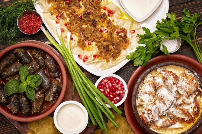 Почему армянскую кухню поставили на 93-е место в рейтинге World Population Review — провал вкуса или провал продвижения?