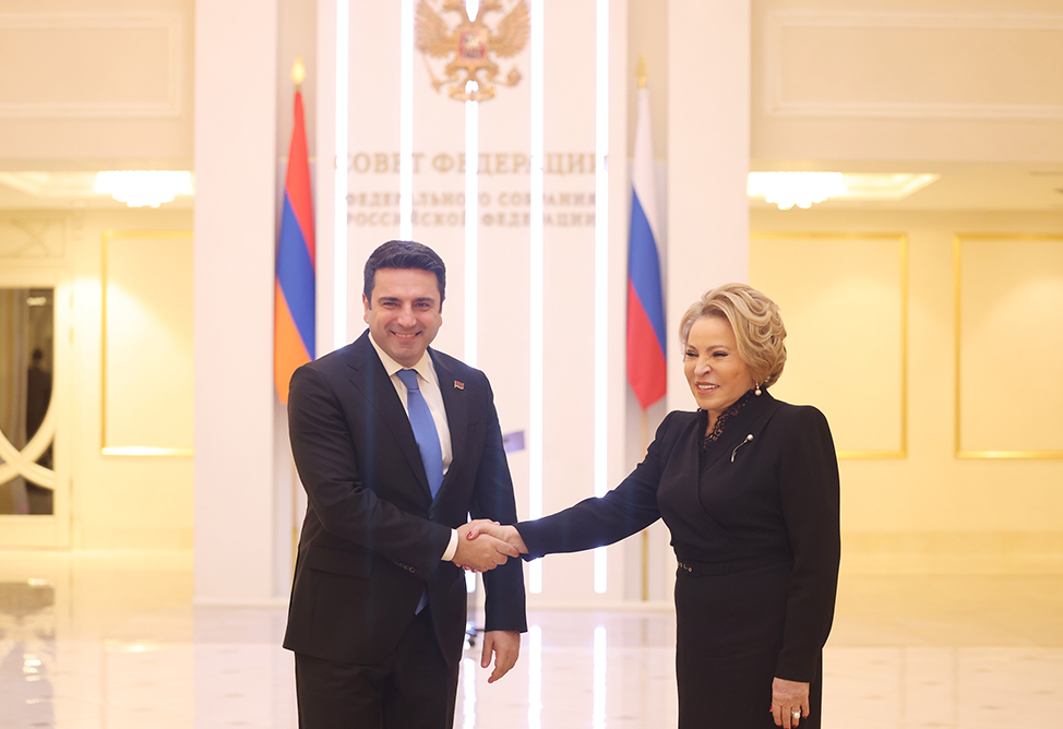 Симонян и Матвиенко обсудили мирный процесс между Арменией и Азербайджаном и региональные вопросы 