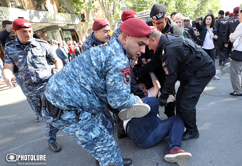 Акции протеста в Ереване-3