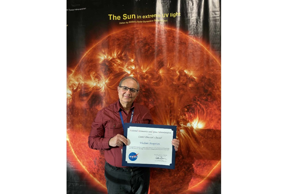 Астроном Владимир Айрапетян удостоился премии НАСА Goddard Center Director’s Award