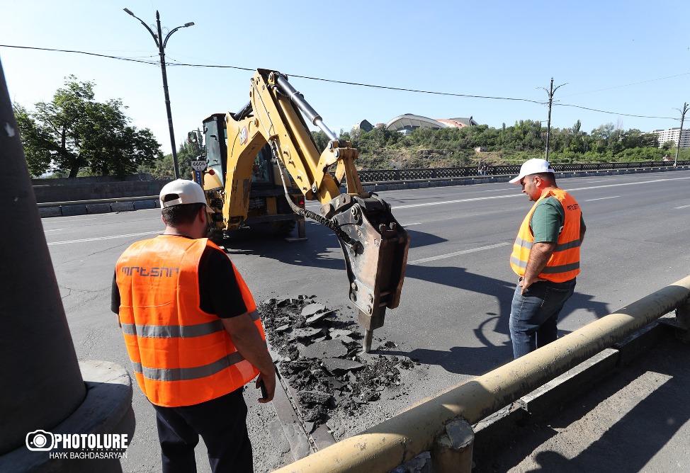 Закрытие моста Киевян вызвало недовольство ереванцев: в мэрии отреагировали 