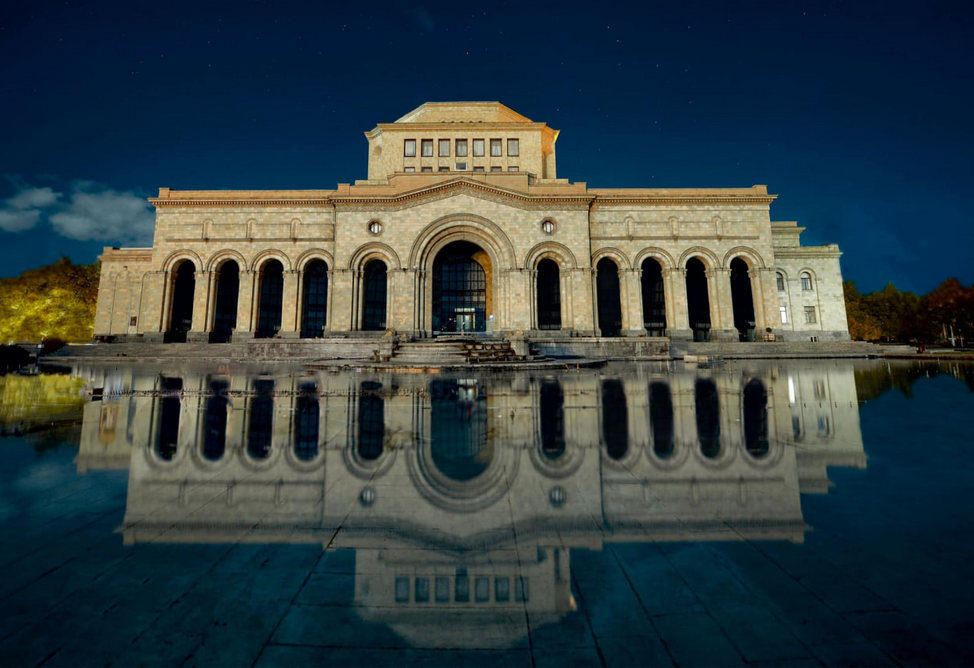 Национальная галерея Армении в 2026: Горки с Sotheby's, находка под холстом Сарьяна и VR-технологии (ФОТО, ВИДЕО)