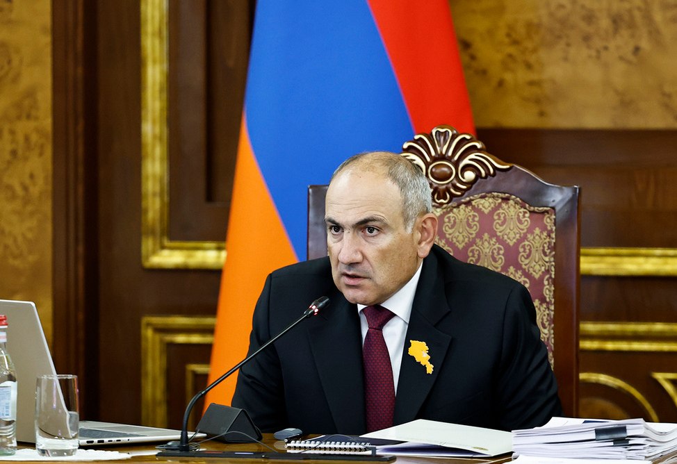 Пашинян отбыл в Германию на вручение Гессенской премии мира