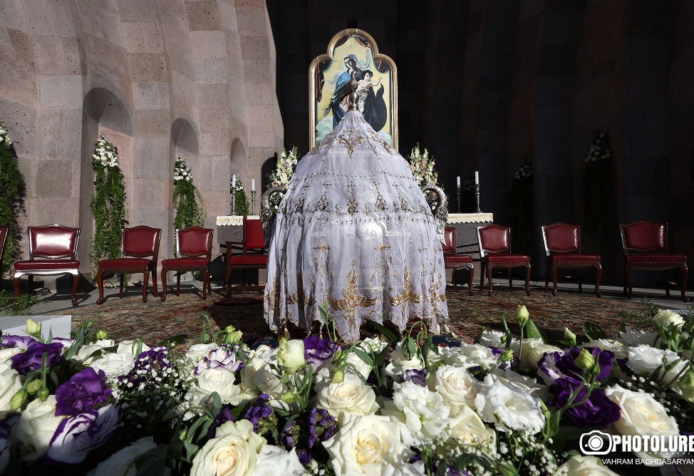 Церемония освящения Святого мира в Эчмиадзине-0
