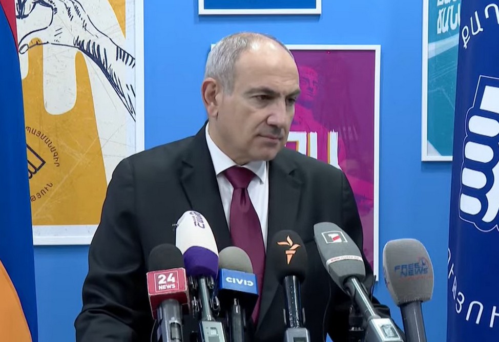 Пашинян отказался комментировать выдвижение кандидатуры Самвела Карапетяна на пост премьера