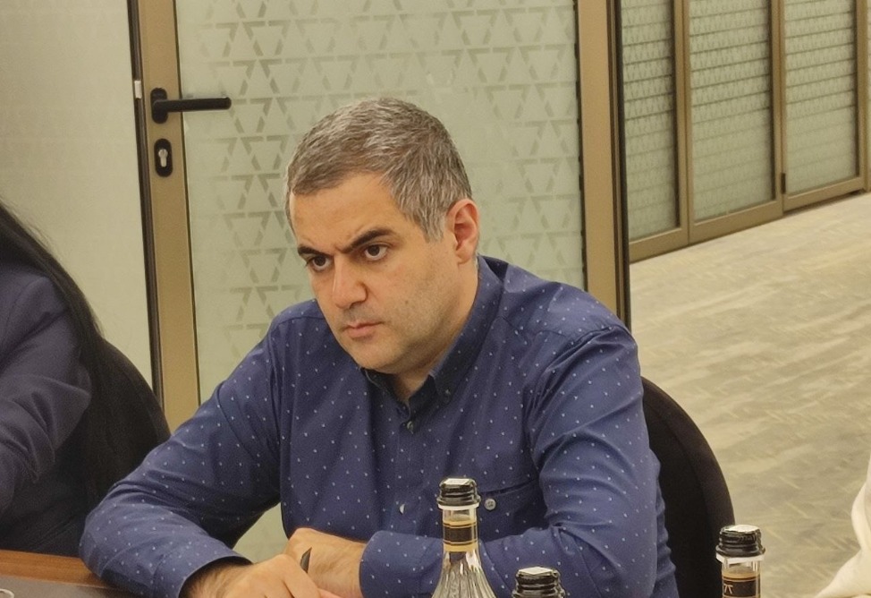 Грант Микаелян Грант Микаелян