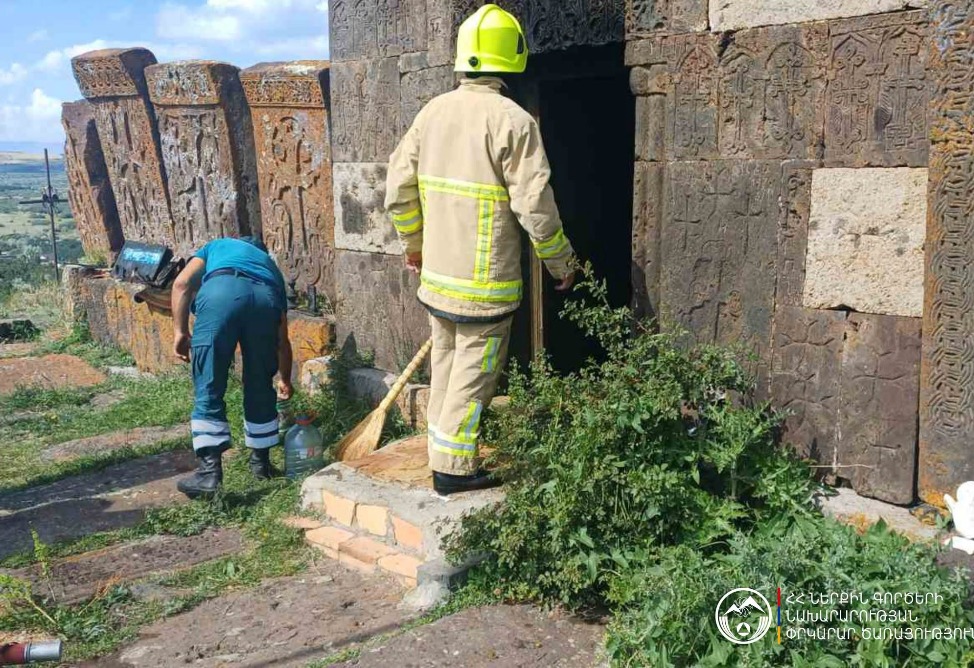 пожар в Гегаркунике пожар в Гегаркунике