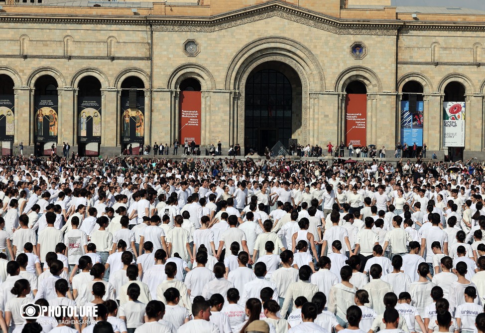 Ереван отмечает Международный день танца-5