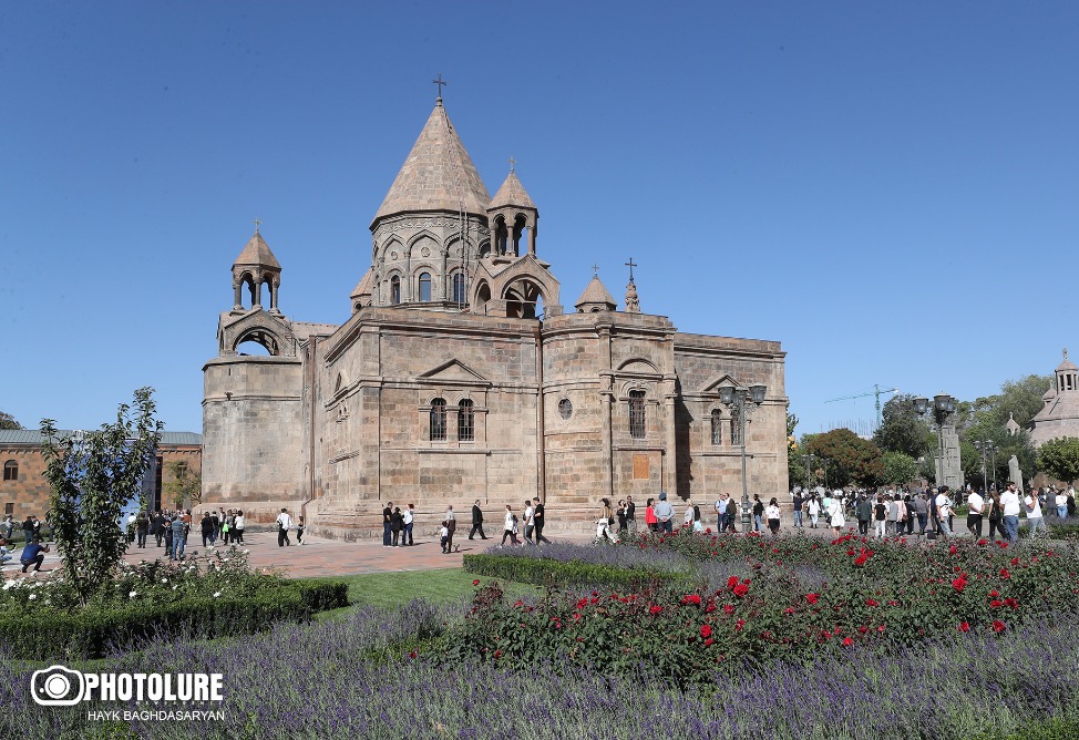 Церемония переосвящения главного собора Первопрестольного Святого Эчмиадзина-0