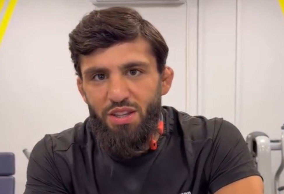 Арман Царукян заработал минимум $450 тыс. за победу на UFC 331