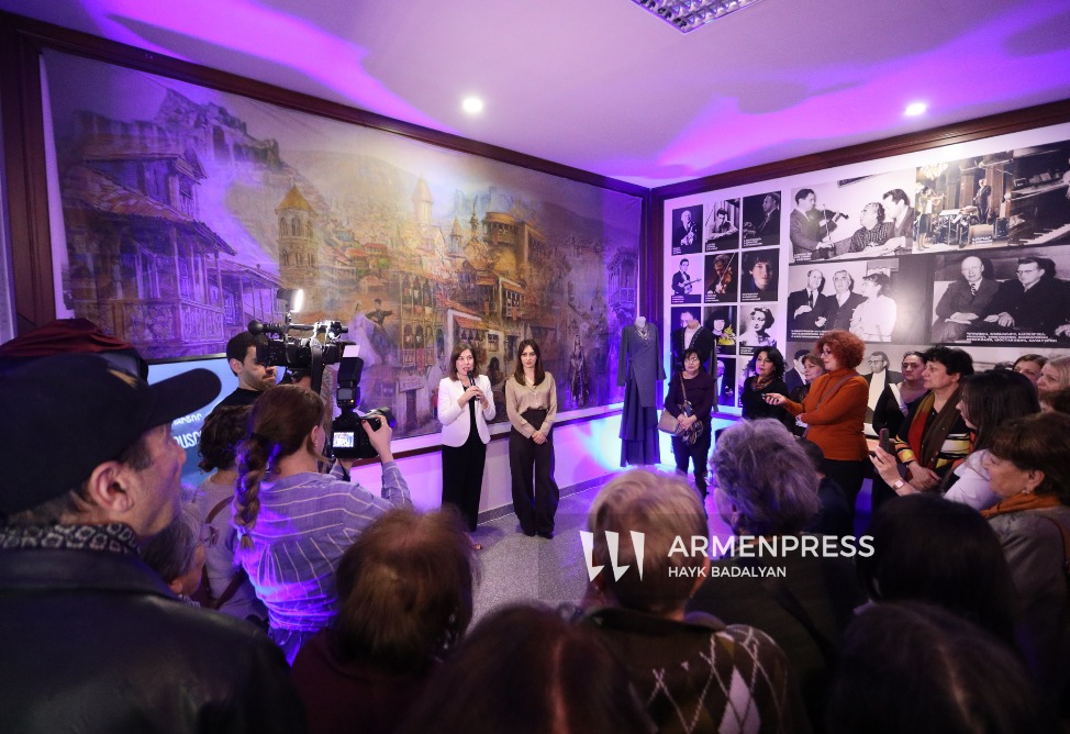 Пепо, выставка Пепо, выставка