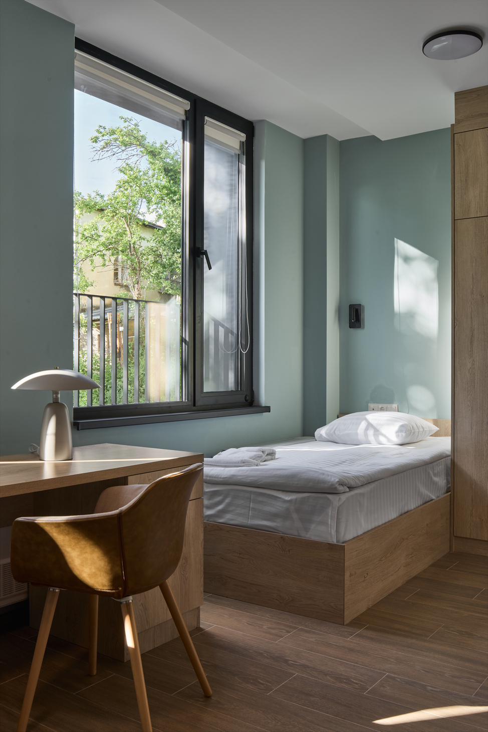 PPLS_Room_Green Rock (1).jpg
