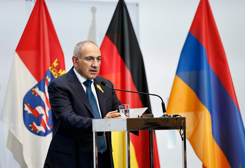 Пашинян: мир между Арменией и Азербайджаном неидеален, остаются нерешенные проблемы 