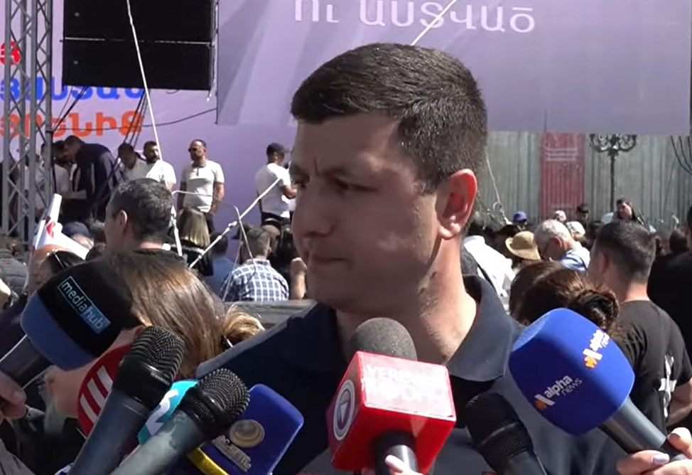 Фракция «Честь имею» готова присоединиться к процессу объявления Пашиняну вотума недоверия