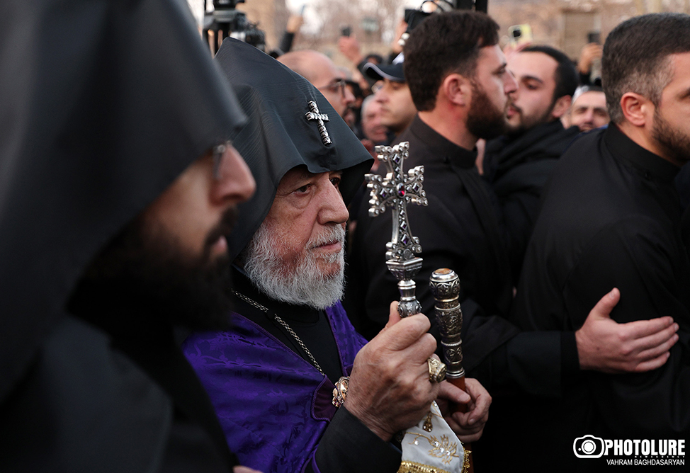 Литургия в Эчмиадзине-4